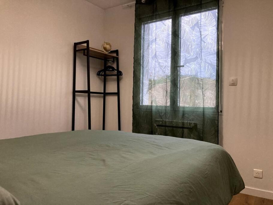 Jolie Maison Avec Courette บัวร์ ภายนอก รูปภาพ