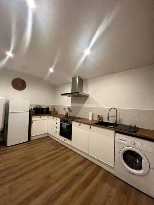Jolie Maison Avec Courette บัวร์ ภายนอก รูปภาพ